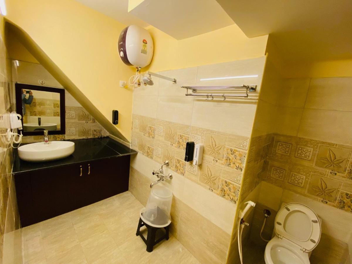 Aakash Rooms And Cottages, Udagamandalam Exterior photo
